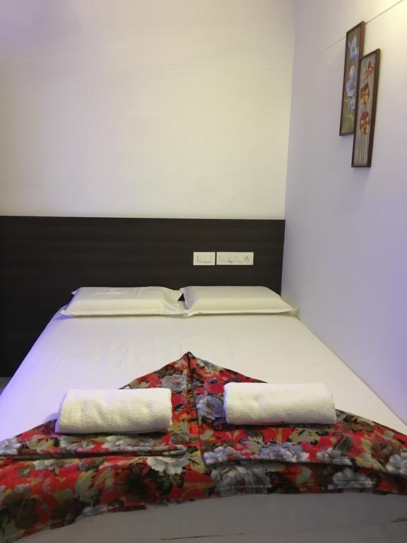 Rams Guest House Near Lulu Mall تريفِندرم المظهر الخارجي الصورة