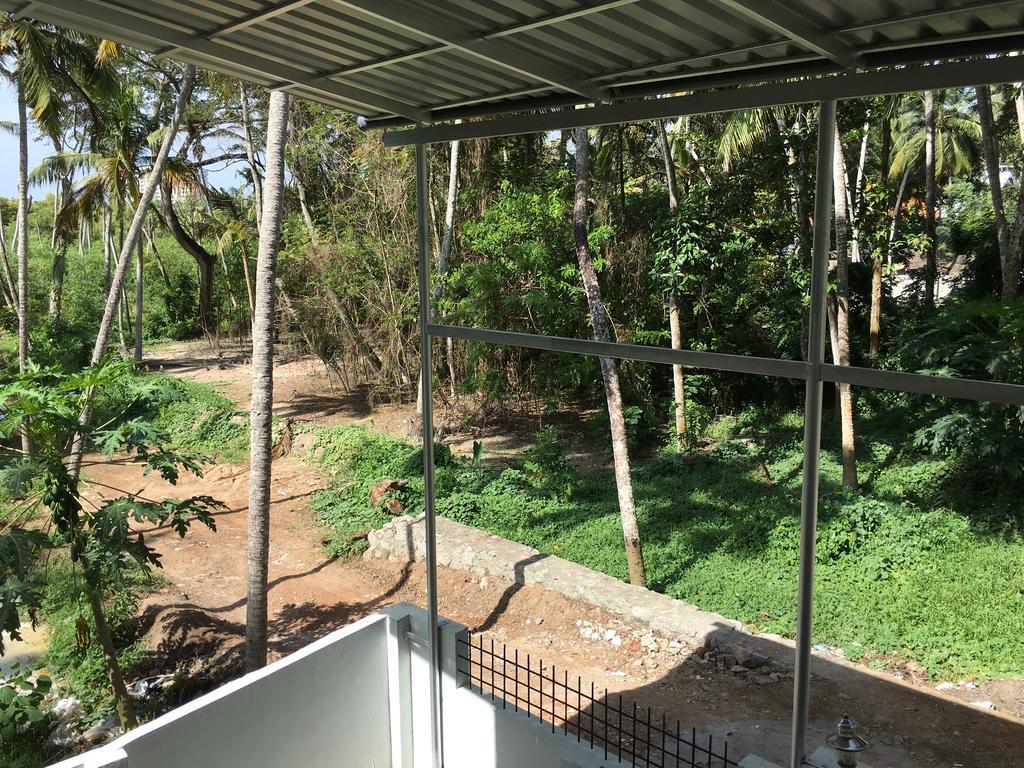 Rams Guest House Near Lulu Mall تريفِندرم المظهر الخارجي الصورة
