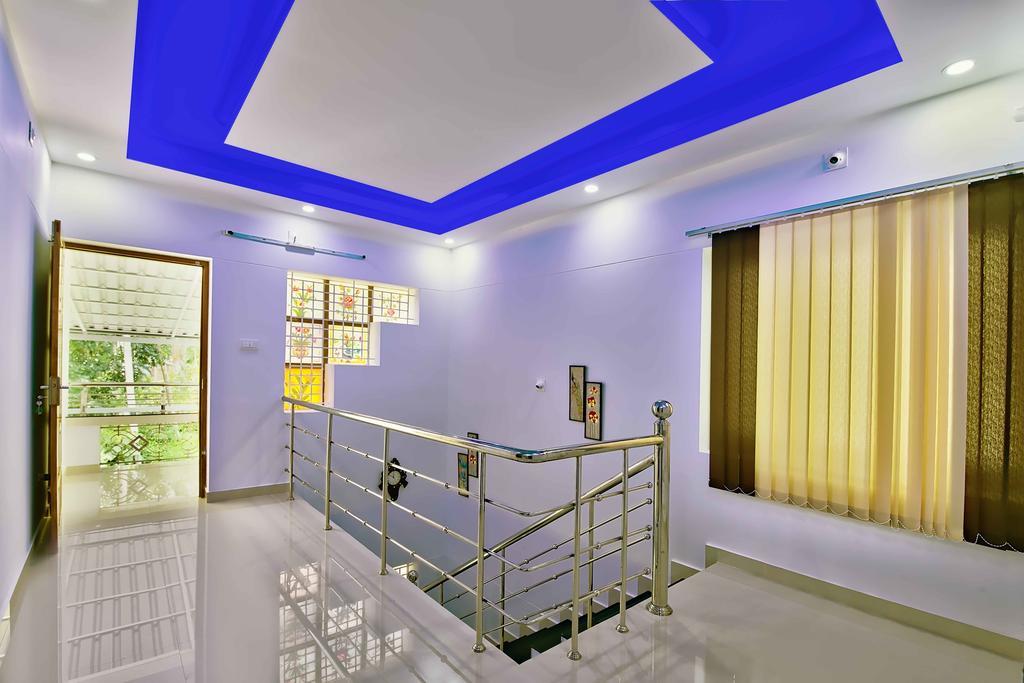 Rams Guest House Near Lulu Mall تريفِندرم المظهر الخارجي الصورة