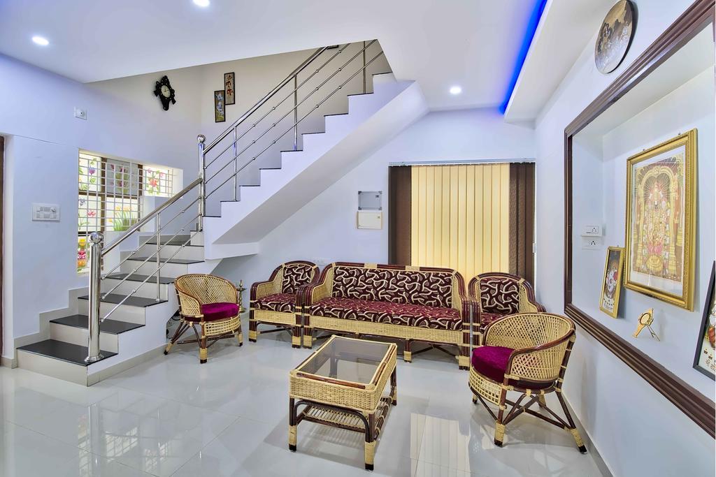 Rams Guest House Near Lulu Mall تريفِندرم المظهر الخارجي الصورة