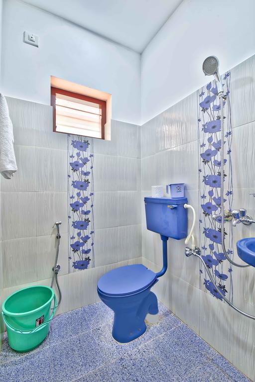 Rams Guest House Near Lulu Mall تريفِندرم المظهر الخارجي الصورة